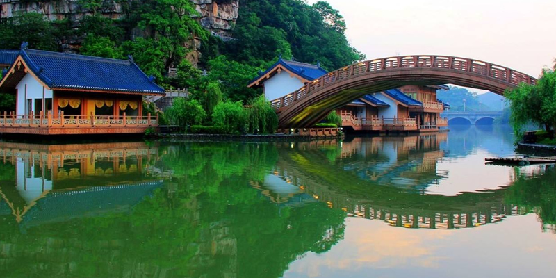 兴坪江 大榕树 月亮山 聚龙潭 奇石宫